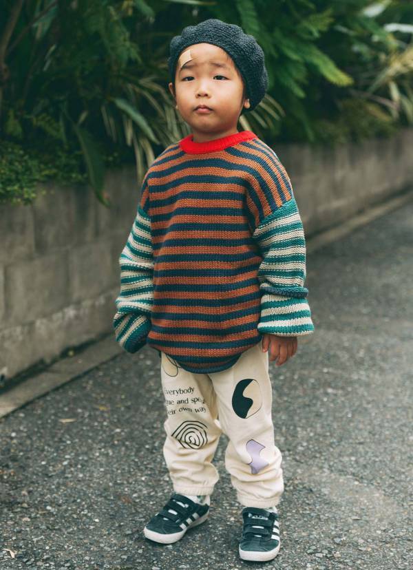 おしゃれファミリーのプチプラMIX術！ ママのニットアレンジテクも必見 | HugMug