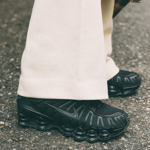 おしゃれファミリーのプチプラMIX術！ ママのニットアレンジテクも必見 | HugMug