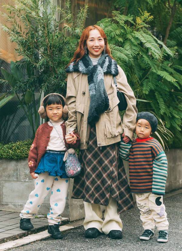 おしゃれファミリーのプチプラMIX術！ ママのニットアレンジテクも必見 | HugMug