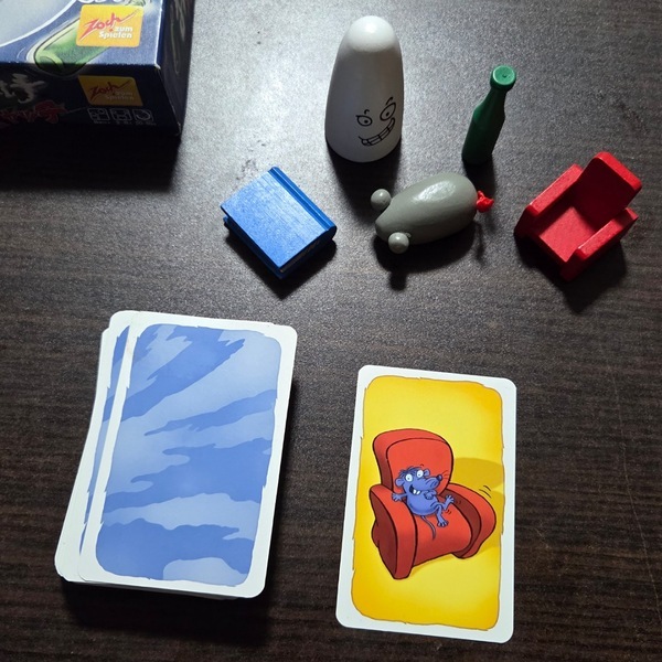 クリスマスや年末年始に！保育士ママおすすめのカードゲーム・ボードゲーム4選 | HugMug