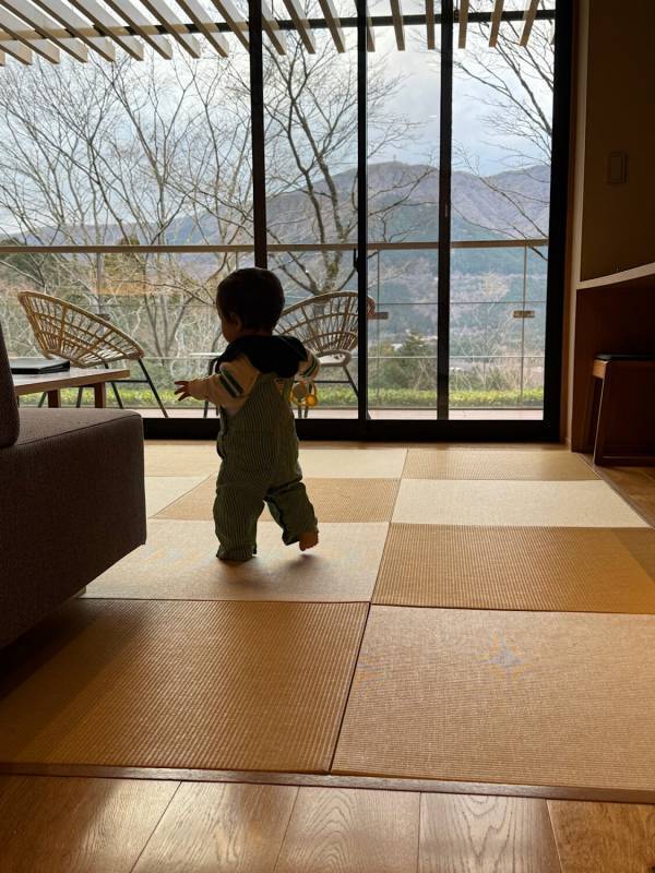 1歳誕生日に【星野リゾート界 仙石原】へ！離乳食も露天風呂も子連れ最高だった件 | HugMug