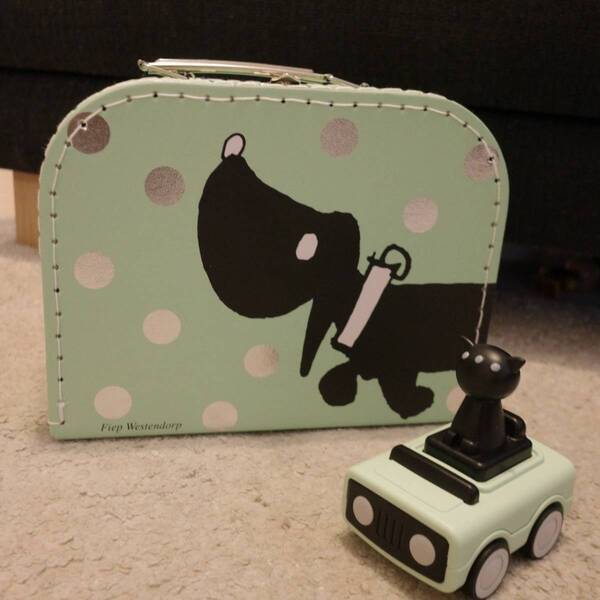 クリスマス絵本&amp;お風呂おもちゃが大活躍！2歳児ママが選んだ12月購入品8選 | HugMug