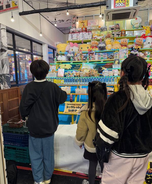 子連れ大阪【新世界】が最高！ 串カツ・通天閣滑り台・釣り体験で1日満喫 | HugMug