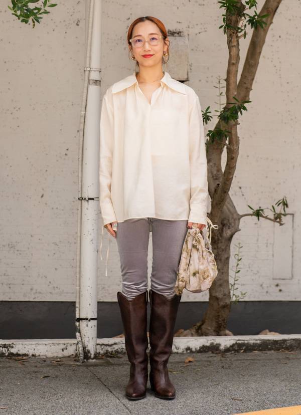 マンネリ化回避！きれいめシャツを格上げするコーデ術とは？ | HugMug