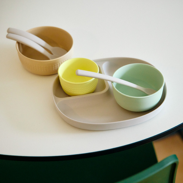 親子コーデ・バッグの中身・子育て全部見せ！【VOL.5『シーナリー』川島幸恵さん】 | HugMug