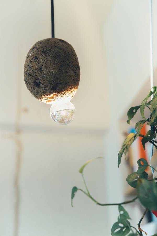 センスのいい家族が暮らす家【vol.21 モダンとぬくもりが融合する家・小松岳さん、木綿さん邸】 | HugMug