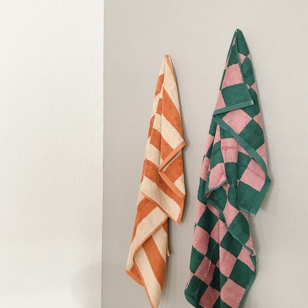 330円なのに高見え！ Standard Productsの新作柄タオルが売り切れ続出中 | HugMug