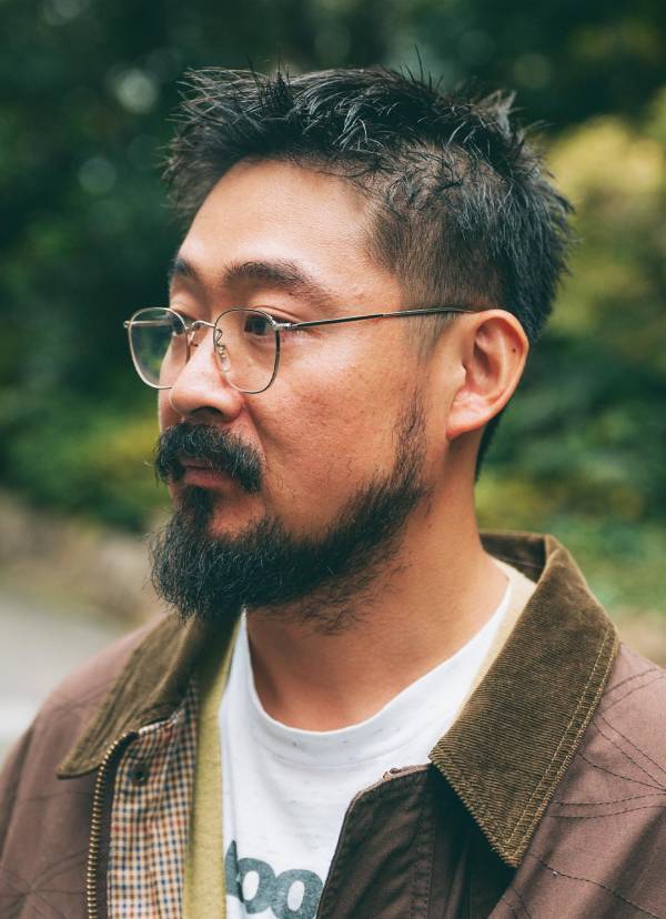 夫婦で旬なブラウンをシェア！  ヴィンテージMIXでこなれ感を加速 | HugMug