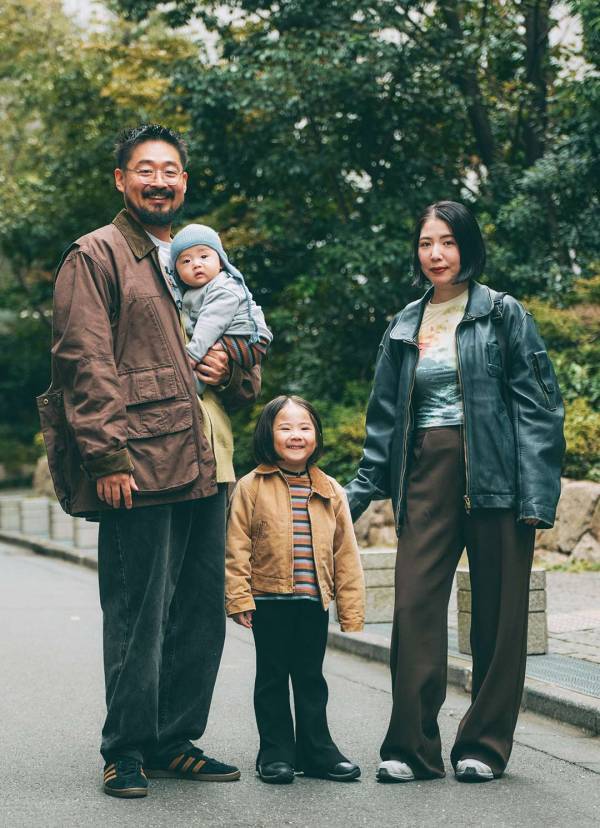 夫婦で旬なブラウンをシェア！  ヴィンテージMIXでこなれ感を加速 | HugMug