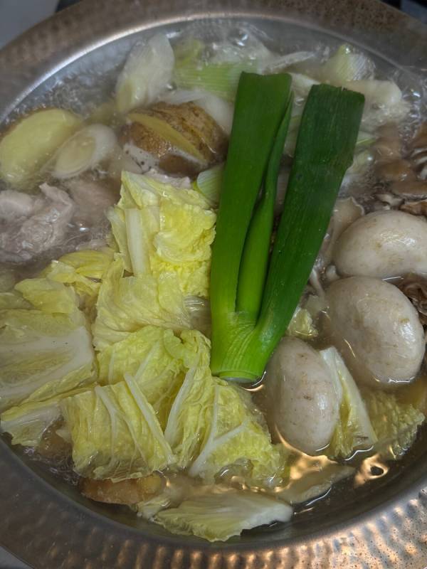 リピ確定の絶品鍋レシピ！鶏肉×塩麹で作る韓国鍋”タッカンマリ”が冬の新定番 | HugMug