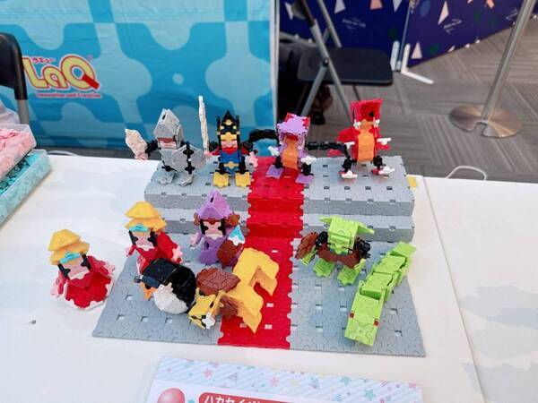 LEGOとは違う！丸も球も作れる日本製ブロック「LaQ」が子どもに大人気な理由 | HugMug