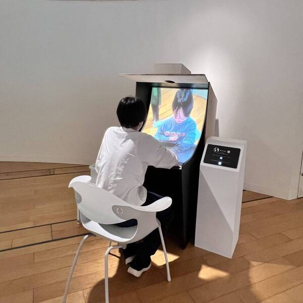 歩くと動く！？心臓の音が聞こえる！？新宿の穴場アートスポット「ICC」が子連れおでかけに超おすすめ | HugMug