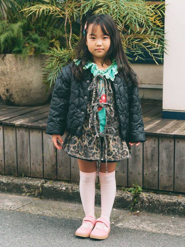 キルティングコートはこう着る！ 辛口アイテム投入が垢抜けのコツ | HugMug