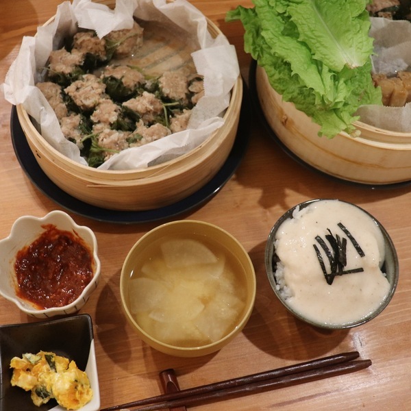 【無印良品】のせいろが大活躍！簡単＆ヘルシーな食卓彩るせいろ蒸しレシピ5選 | HugMug