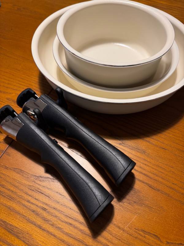 安全・便利！家族で安心して使えるフライパン【グリーンパン】の魅力をレポ | HugMug