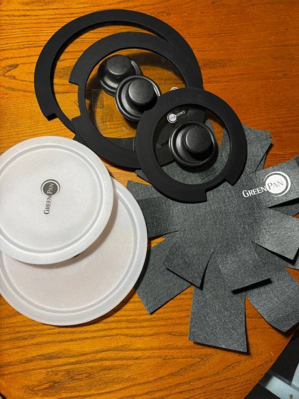 安全・便利！家族で安心して使えるフライパン【グリーンパン】の魅力をレポ | HugMug