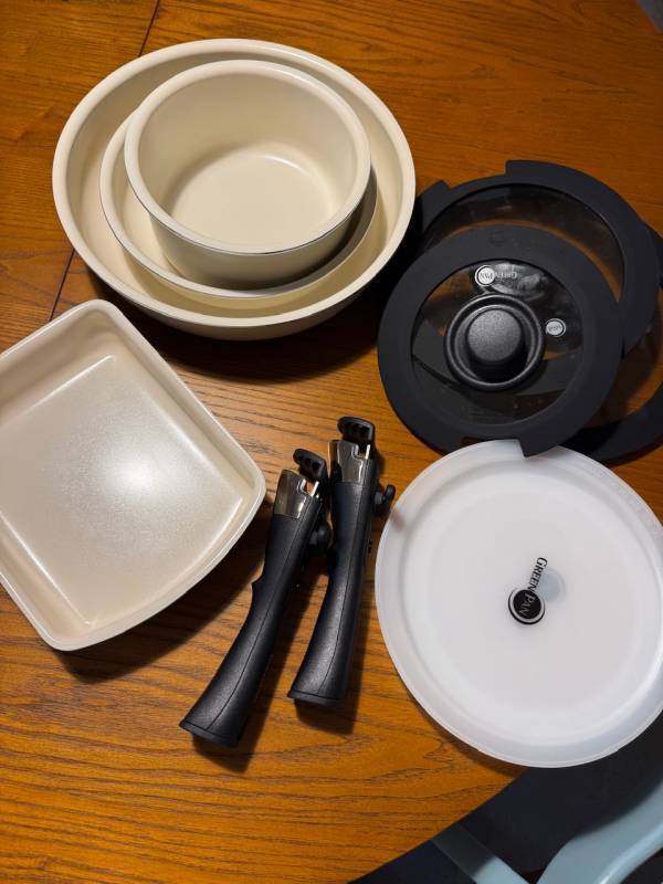 安全・便利！家族で安心して使えるフライパン【グリーンパン】の魅力をレポ | HugMug