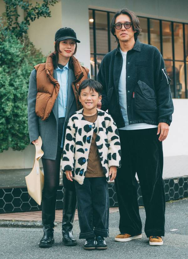 袖ありダウンより長いシーズン着れる！？冬のダウンベストレイヤード術をチェック | HugMug