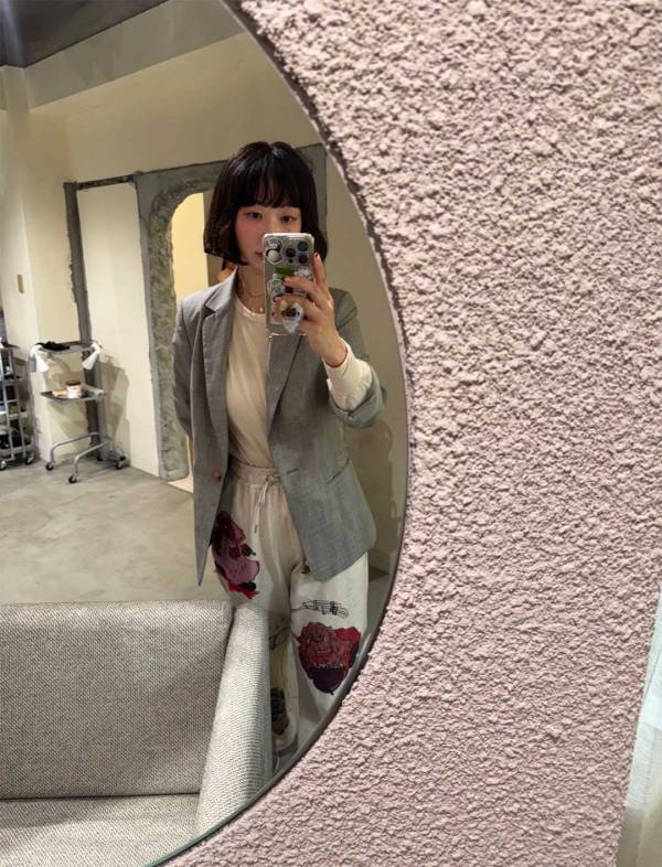 お仕事コーデと、家事育児を支える信頼グッズ【3児の母で経営者『une/HOUNE』英香さんにASK】 | HugMug