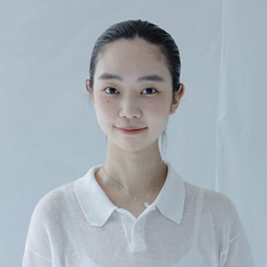 お仕事コーデと、家事育児を支える信頼グッズ【3児の母で経営者『une/HOUNE』英香さんにASK】 | HugMug