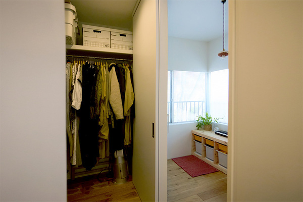 センスのいい家族が暮らす家【vol.22.余白を残す家・小山翔平さん、紬さん邸】 | HugMug