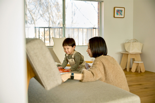 センスのいい家族が暮らす家【vol.22.余白を残す家・小山翔平さん、紬さん邸】 | HugMug