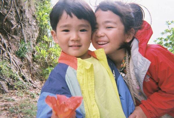 平成レトロで再ブーム！子連れ旅行に「写ルンです」がおすすめな理由 | HugMug