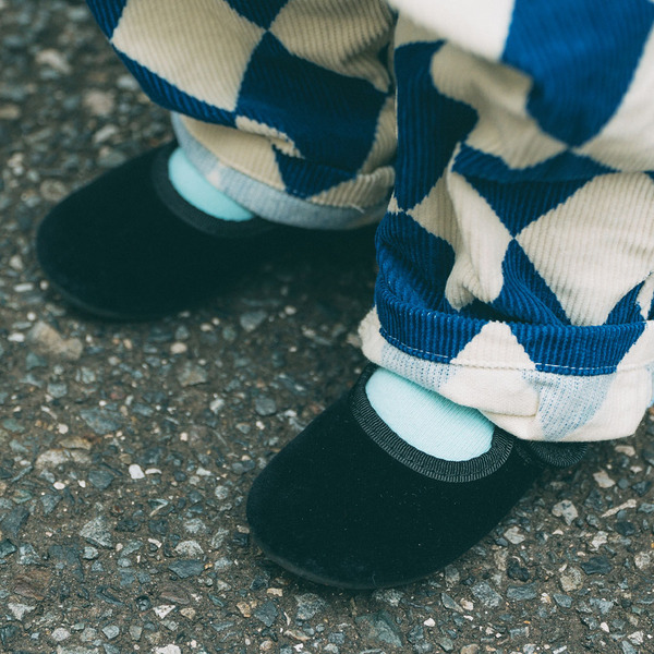 冬コーデのマンネリ回避は「小物」がカギ！ 定番アイテムやひとクセデザインなど | HugMug