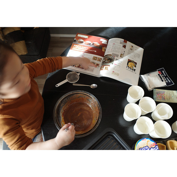 材料は3つだけ！混ぜてレンチンするだけの超簡単＆おいしいバレンタイン | HugMug