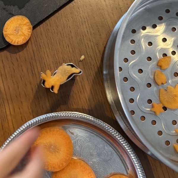 食育におすすめ！【ひな祭り】子どもと作る型抜きご飯レシピ | HugMug