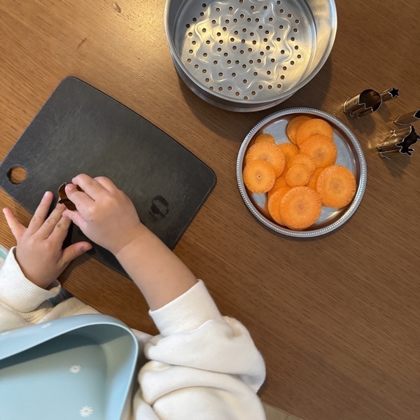 食育におすすめ！【ひな祭り】子どもと作る型抜きご飯レシピ | HugMug