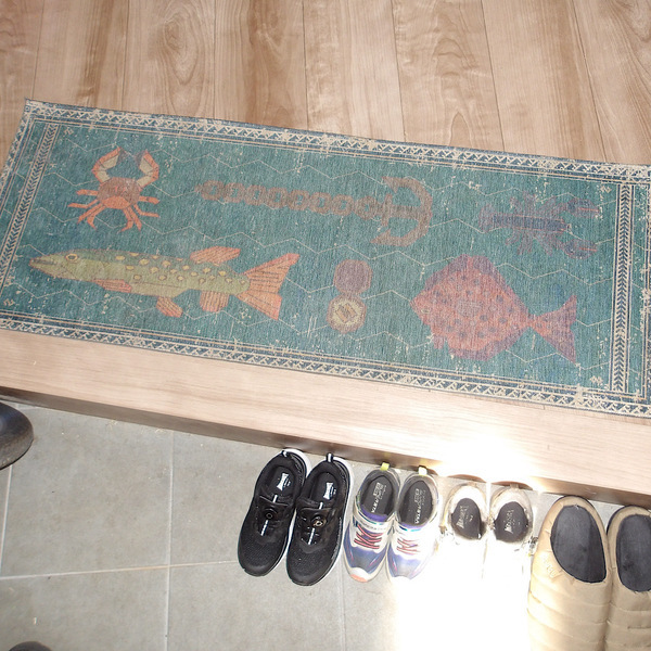 部屋が一気に垢抜ける！柄が可愛い【 ラグ・ブランケット】おすすめ6選 | HugMug