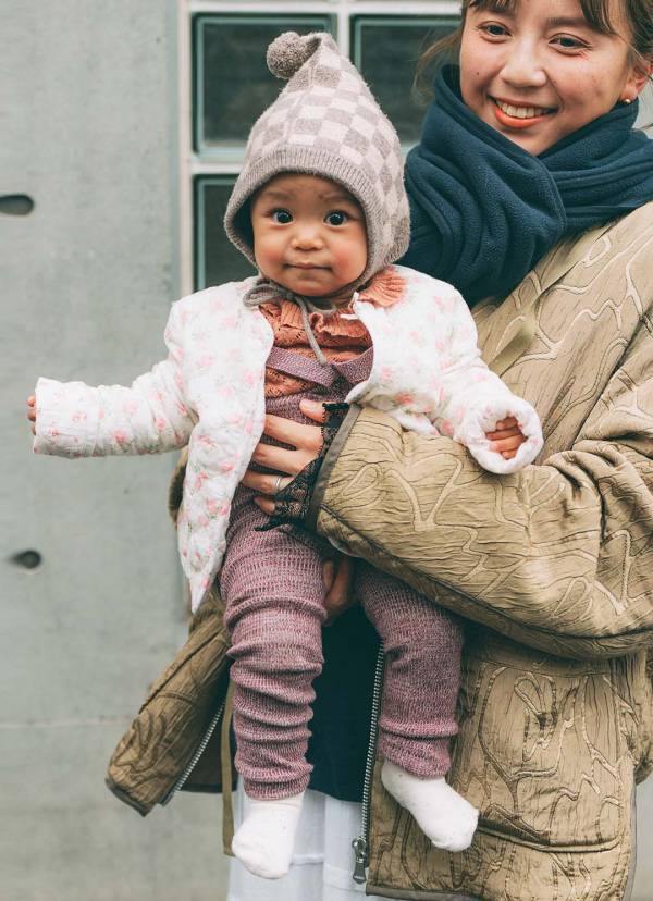 プチプラなのにおしゃれ！ アースカラーでつくる冬のファミリーコーデ | HugMug