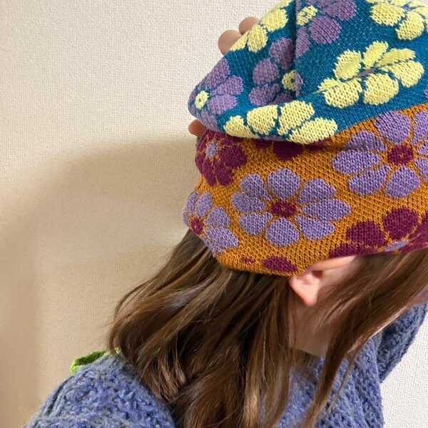 春夏コーデのアクセントに！【CA4LA】の花柄ニット帽がおすすめ | HugMug