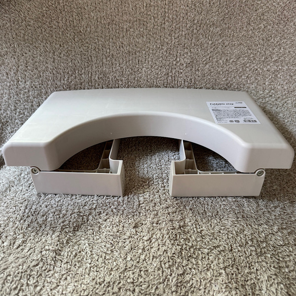 我が家のトイトレは【3COINS】！失敗を繰り返してたどり着いた最適解！最強の踏み台＆シールセット | HugMug