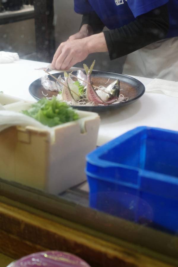 釣った魚がその場で食べられる！体験型レストラン「釣船茶屋ざうお」が子連れに最高！ | HugMug