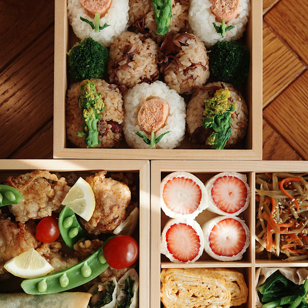 楽天で購入！【木製三段重箱】は詰めるだけで映え！お花見やピクニックにおすすめ | HugMug