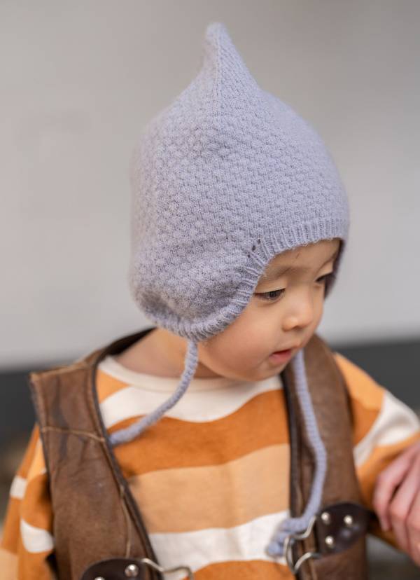 この春トライしたい「スポーティ×フェミニン」スタイル！トラックパンツを使ったコーデ術 | HugMug