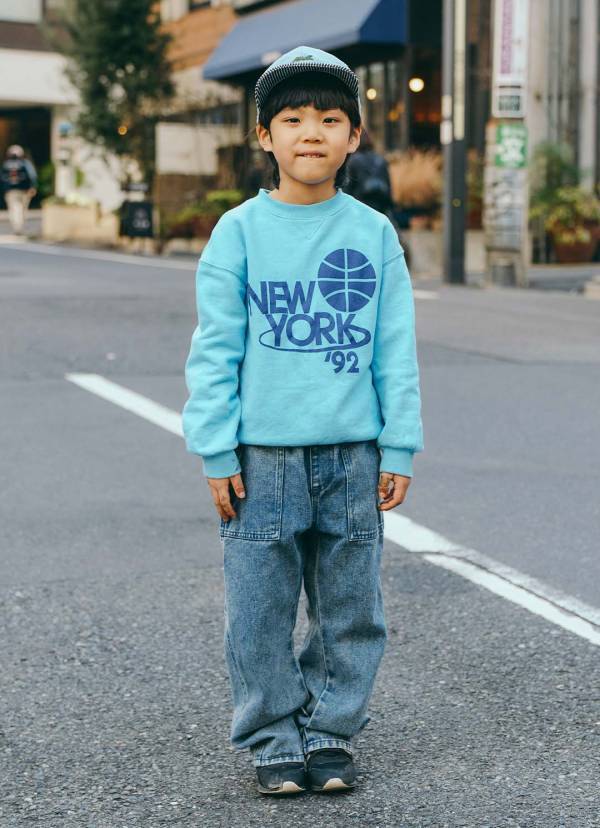 春はグレージャケットが気分！シアー素材のレギンスあわせが今年っぽい | HugMug