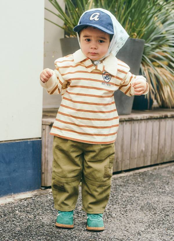 『ユニクロ』シャツで叶うパパの垢抜けコーデ術！ペイズリー柄のバンダナが今きてます | HugMug