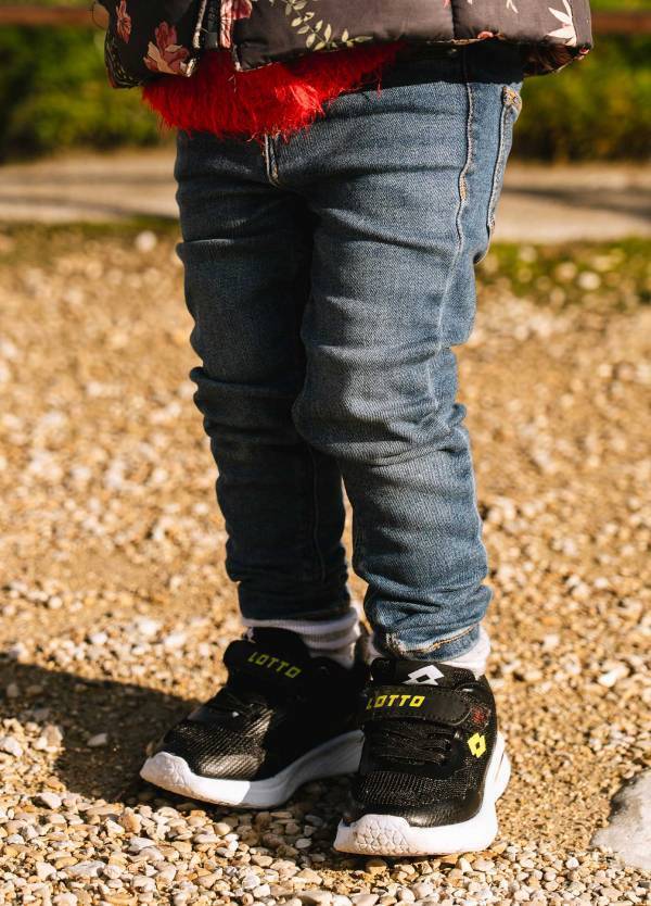 パリのキッズは何を着ているの？ 【センスが光るキッズSNAP6選】 | HugMug