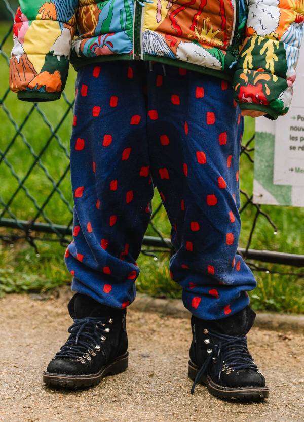 パリのキッズは何を着ているの？ 【センスが光るキッズSNAP6選】 | HugMug