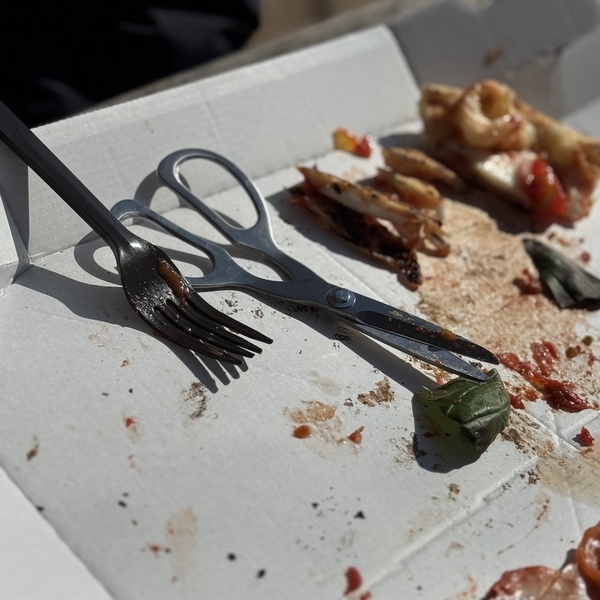 【子連れランチ】駒沢オリンピック公園「Mr.FARMER」が最高！ テラス席でのびのびごはん | HugMug