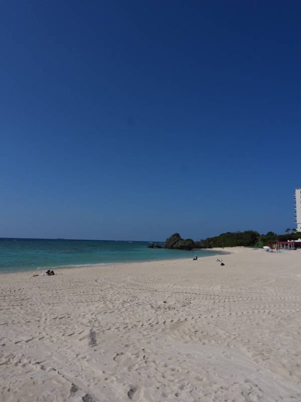 【沖縄】子連れで一日遊び尽くせる「Gala青い海」！カフェ・海水浴・ガラス作り・自然を全部満喫 | HugMug