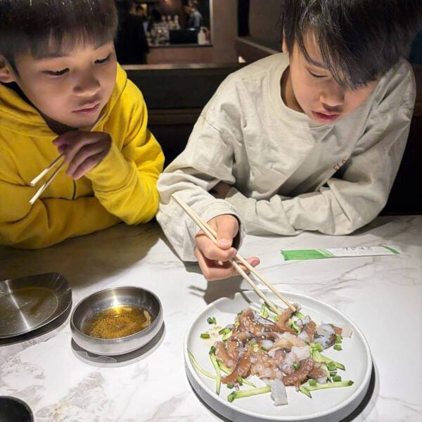 韓国旅行気分を国内で体験！【子連れ新大久保】おすすめスポット＆食べ歩きグルメまとめ | HugMug