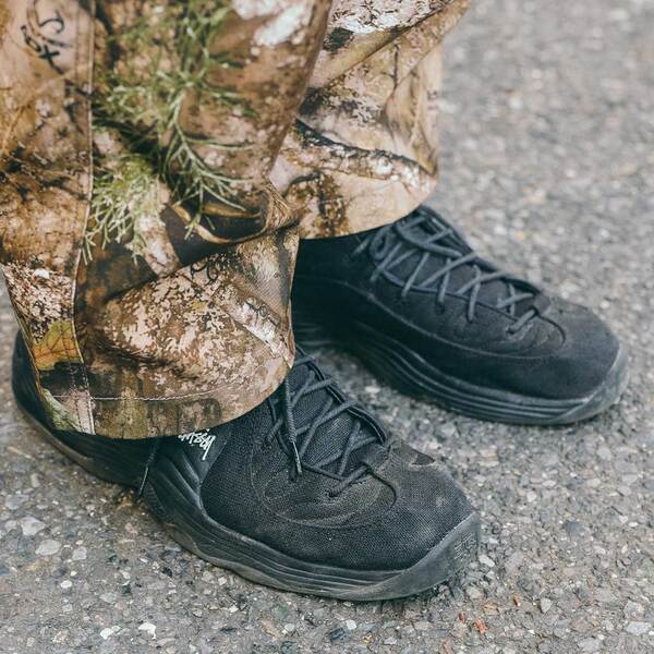 「ユニクロ」トップスでこんなにおしゃれに！？ レイヤードで魅せるコーデが最強にオシャレ | HugMug