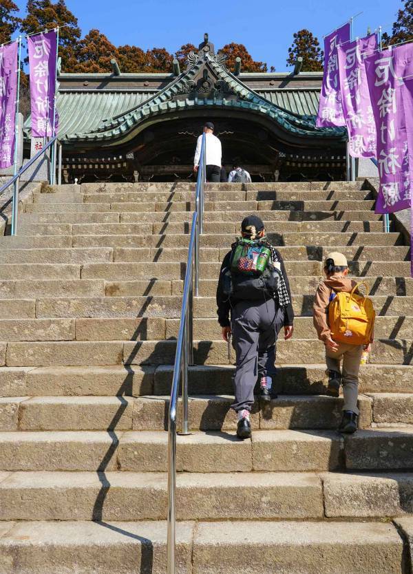 熊が出ない、トイレも完備！ 子連れ登山におすすめの筑波山をレポート | HugMug