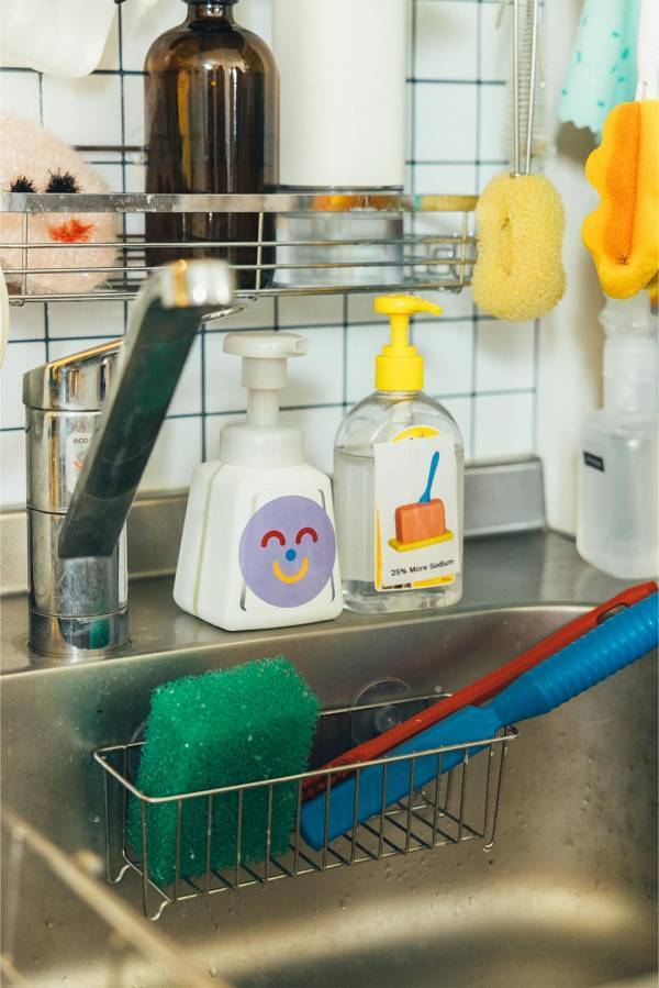 センスのいい家族が暮らす家【Vol.24 デコって、飾って、カラフルに暮らす家・マエダナツミさん邸】 | HugMug