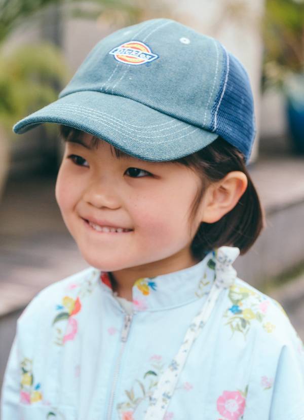 同素材・同色コーデの最適解！スポーティーな小物MIXでアクセント付けがGOOD◎ | HugMug