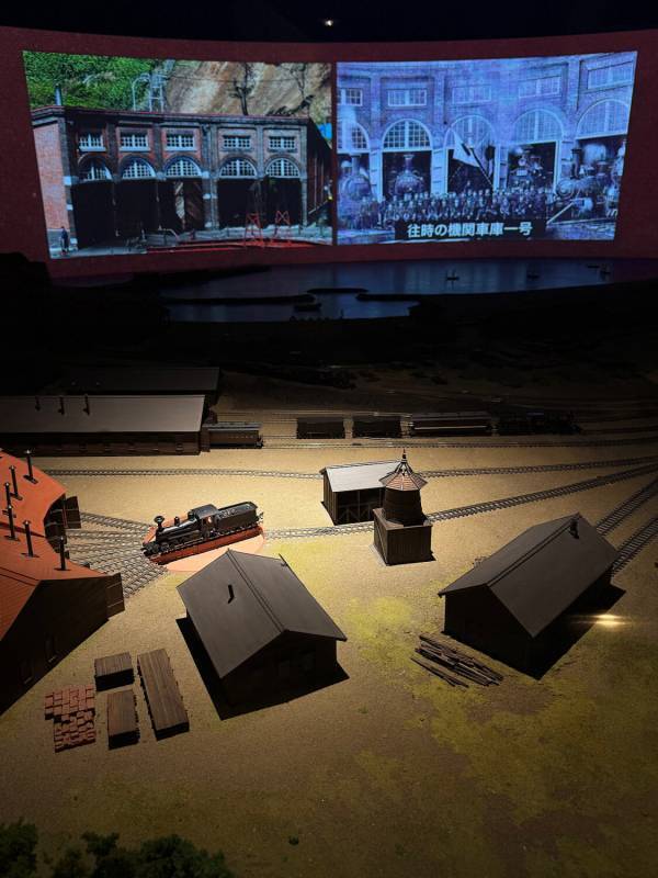 本物の蒸気機関車に乗れる！【北海道・小樽】鉄道博物館が電車好きキッズの心を鷲掴み！ | HugMug